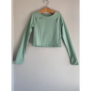 Place Long Sleeve cropped Swim Shirt Rashguard size M (7-8) in Sea foam green